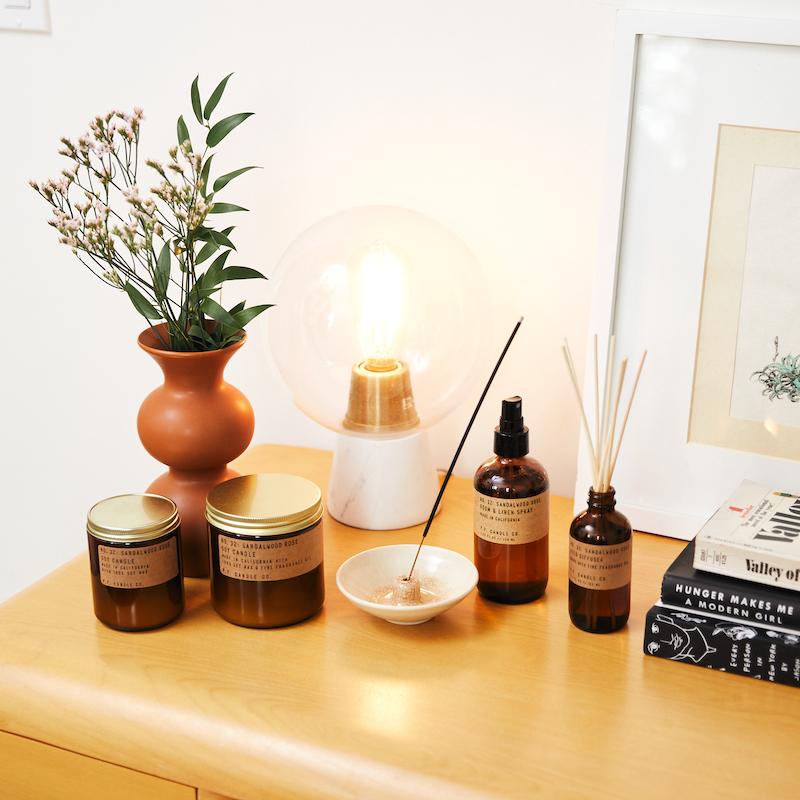 Bougie Sandalwood Rose pf candle & co pf candle & co