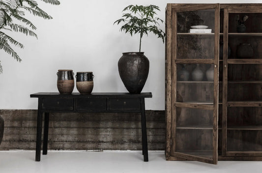 console-artisanale-noire-snowdrops-copenhagen