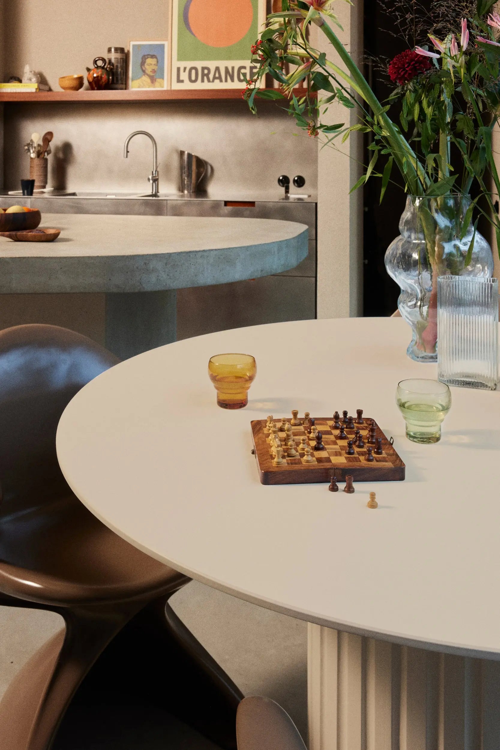 Table-a-Manger-Pillar-hk-living