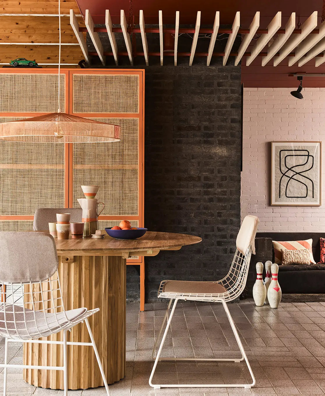 Table-a-Manger-Pillar-hk-living