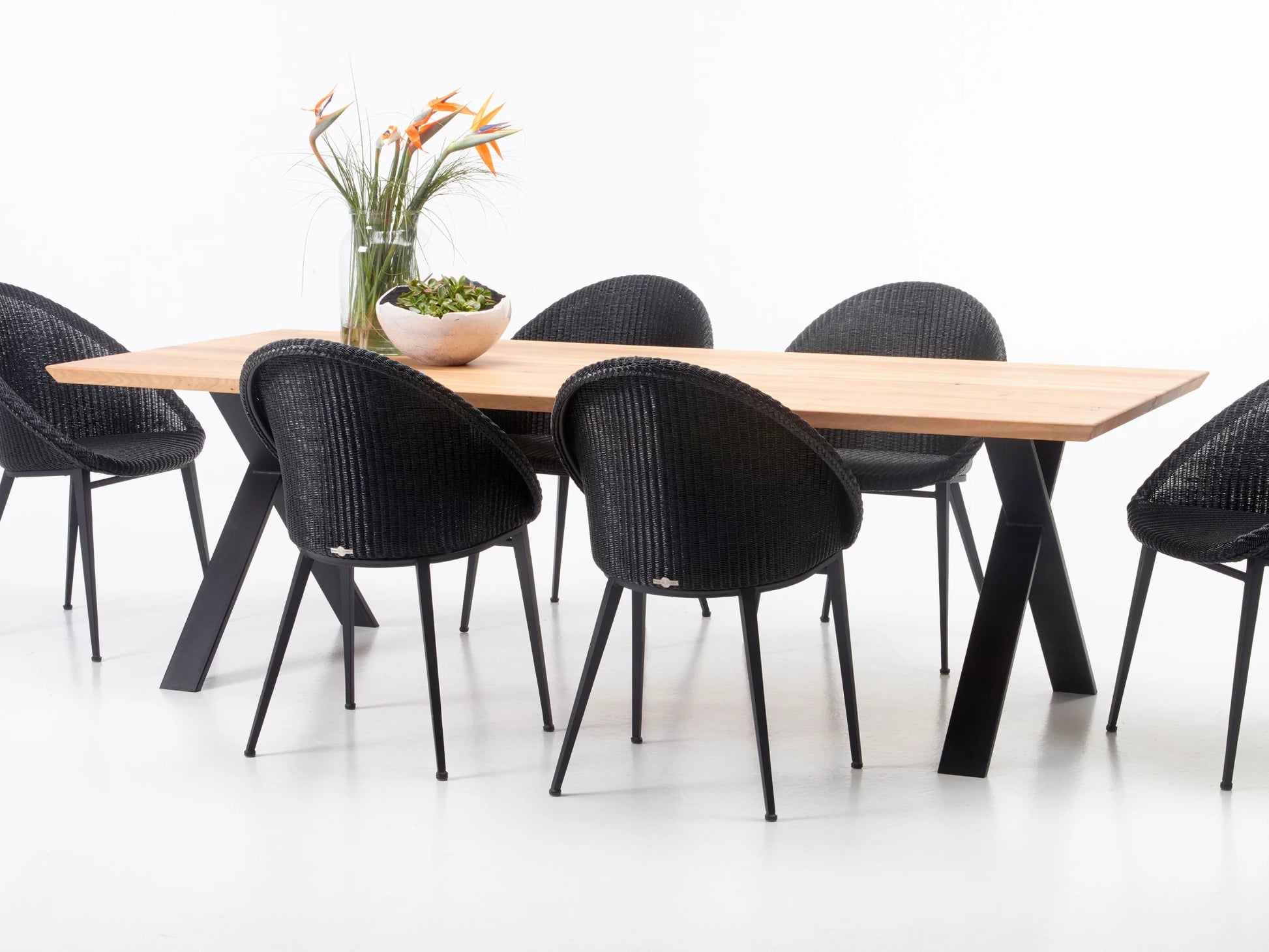 Albert Dining Table X vincent sheppard vincent sheppard