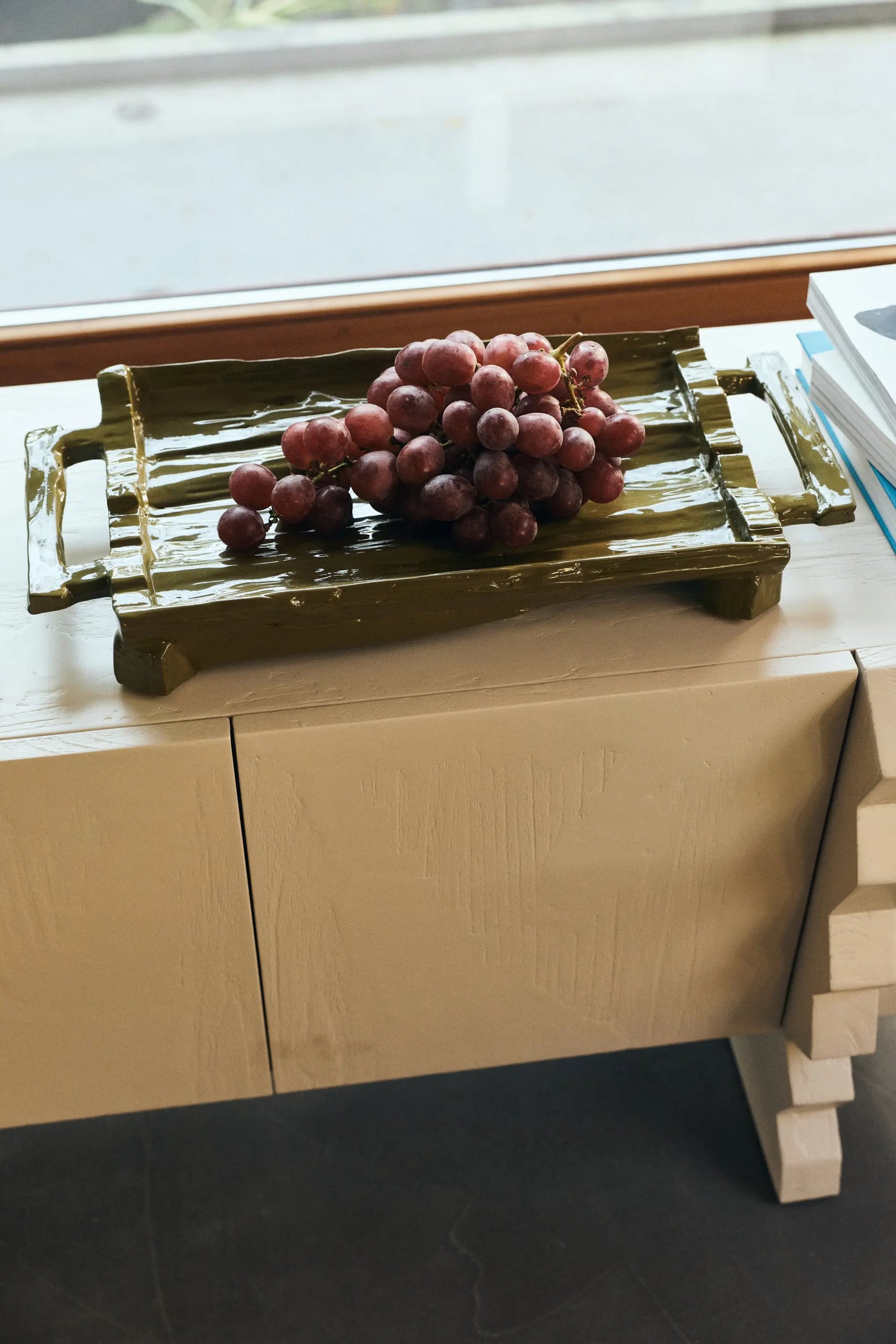 buffet Forma off white HK Living