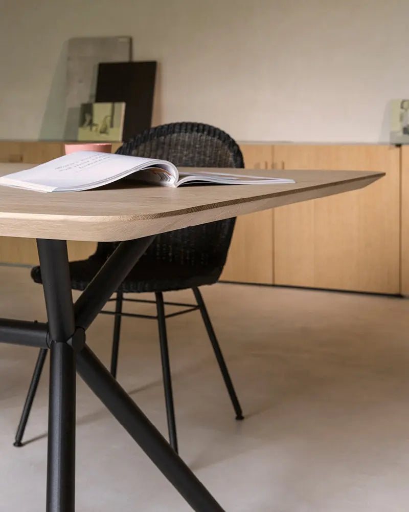 chaise yann pietement métal Vincent Sheppard