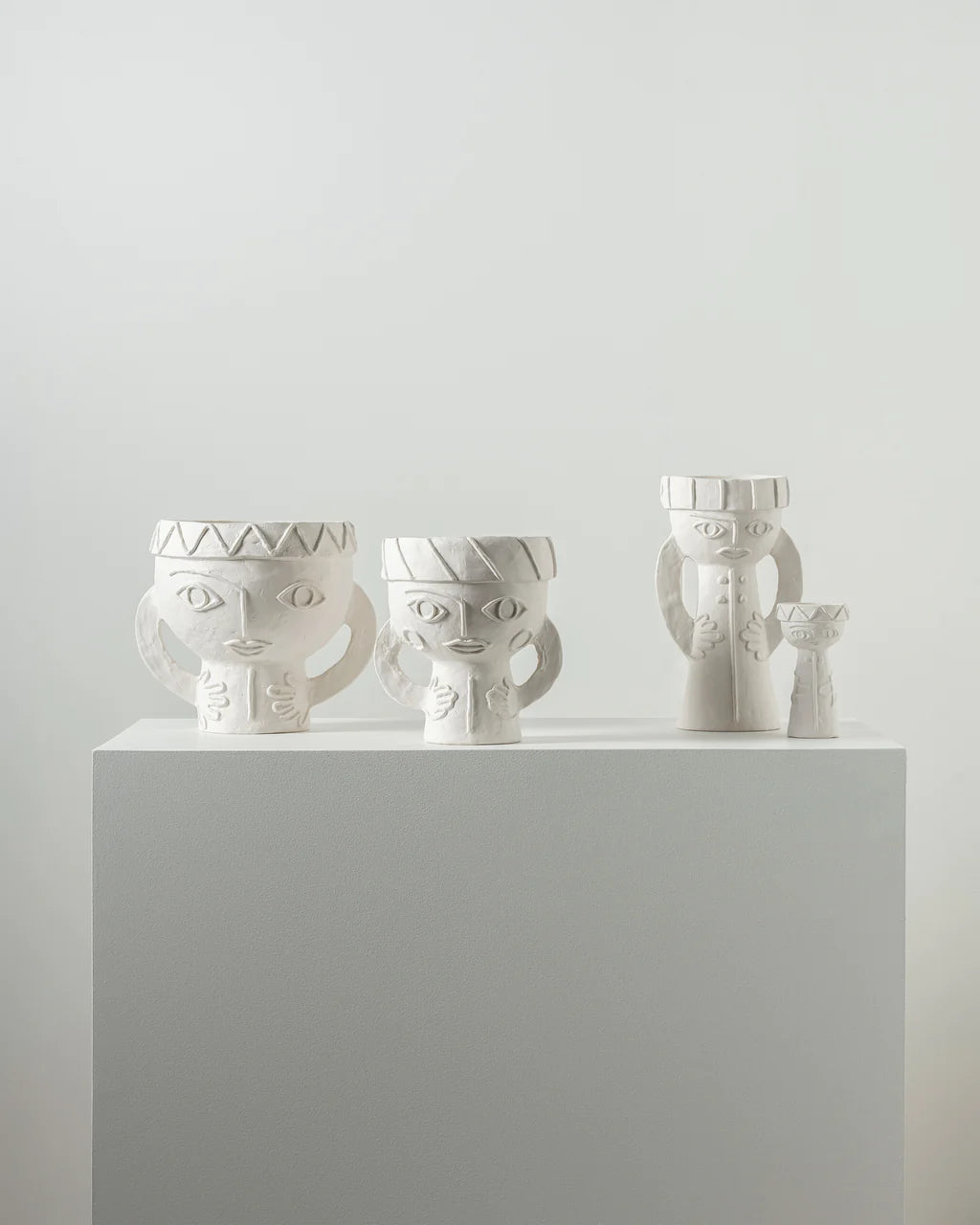 Vase " Les femmes " by  Marie Michielssen